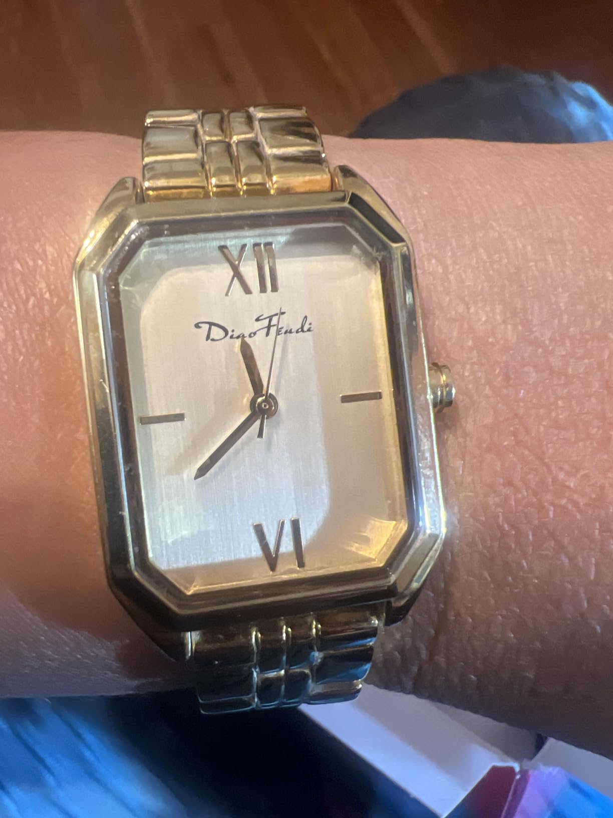 Diaofendi Women's Petite Gold Watch,Dress Analog Waterproof, Stainless Steel Bracelet Watches for Women customer photo 1