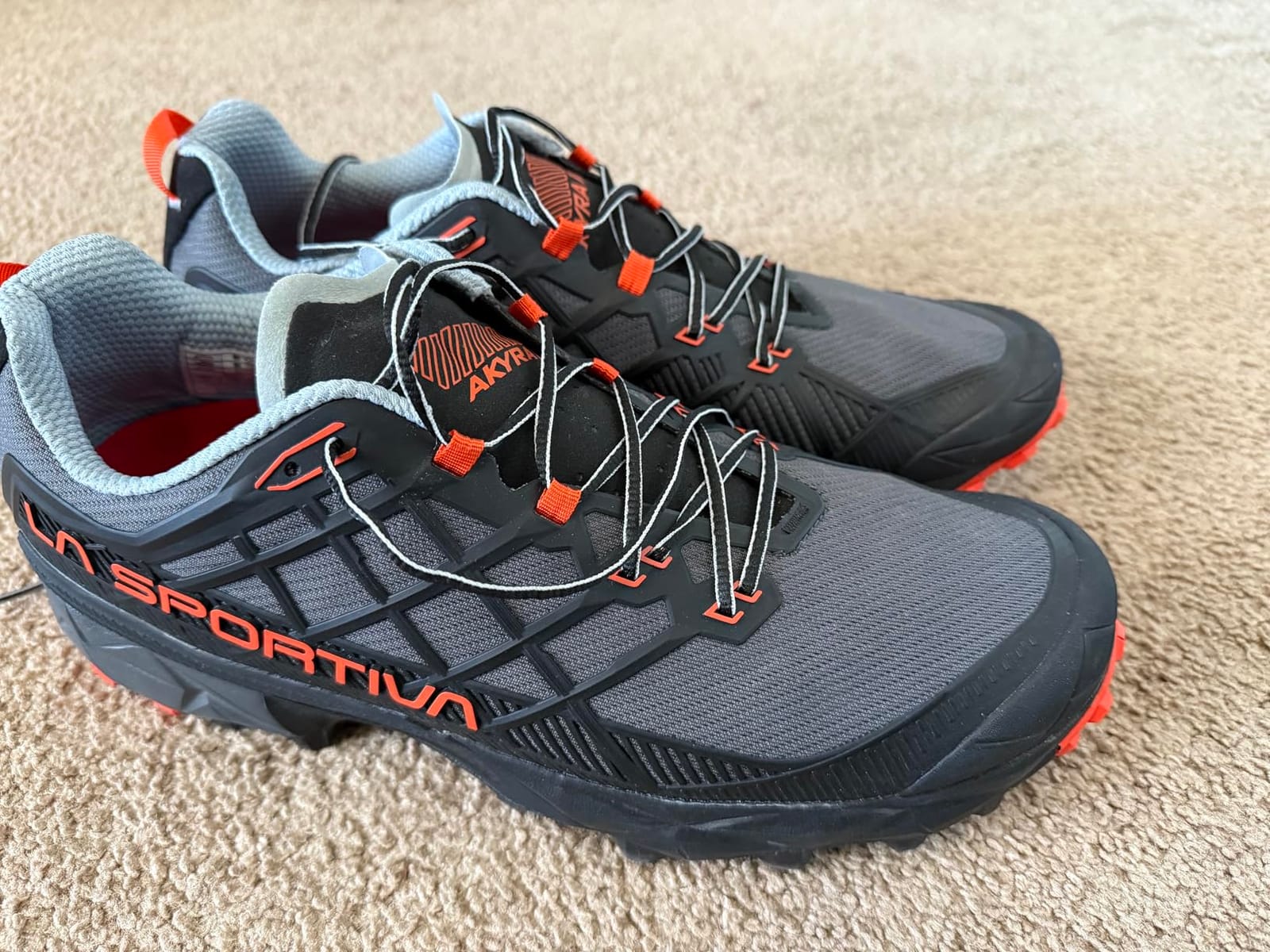 La Sportiva Mens Akyra II Light Hike Shoe customer photo 2