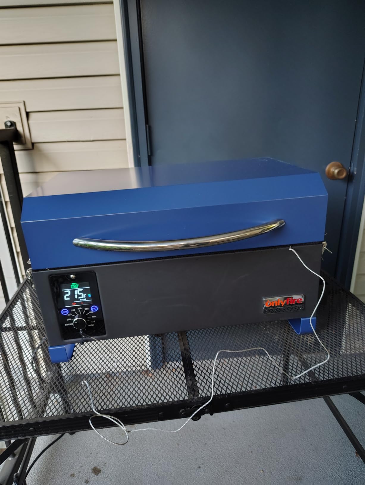 ONLYFIRE GRILLS BBQ Wood Pellet Grill Smoker with Meat Probe, Black GS314 customer photo 1