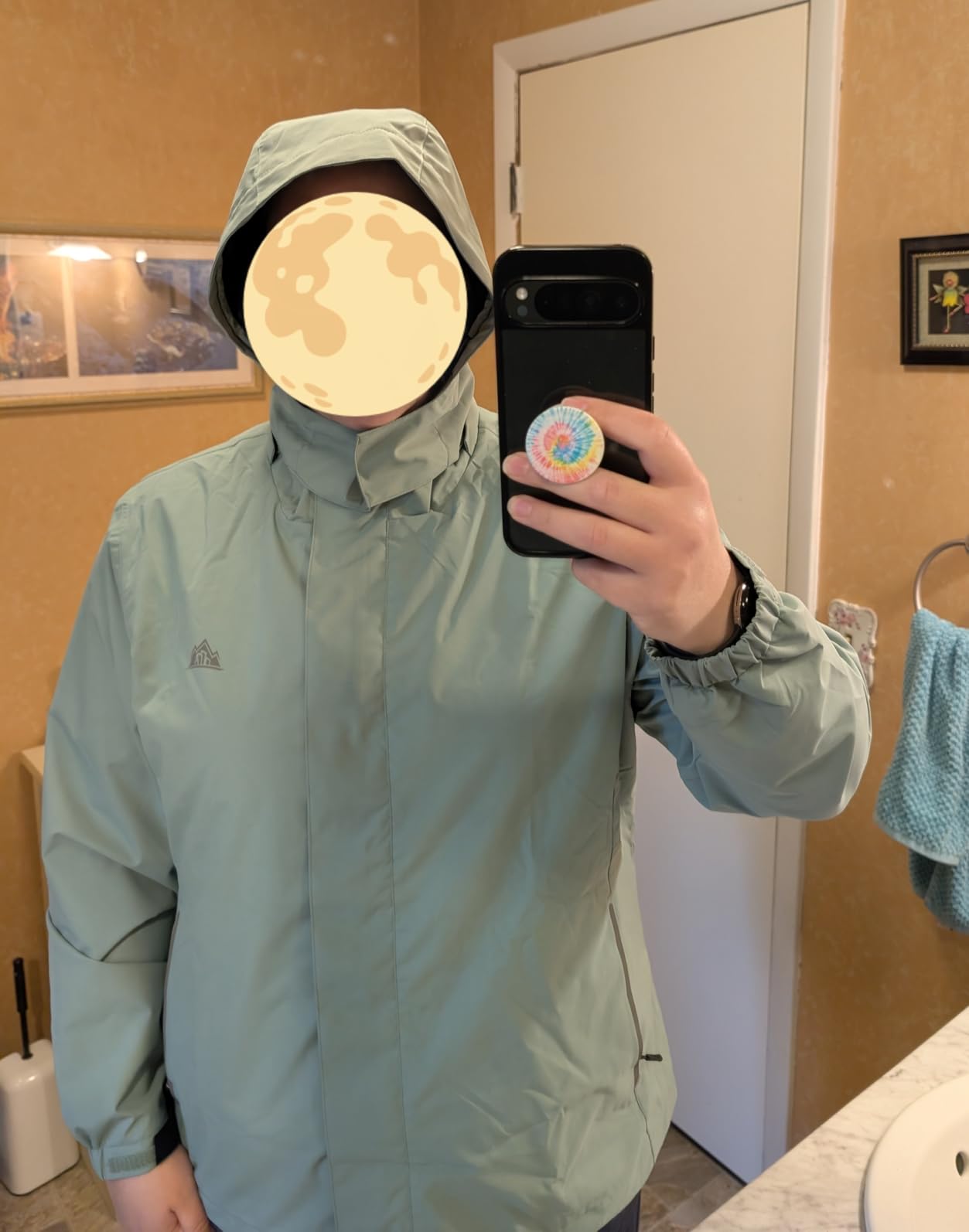 MOERDENG Women's Rain Jacket Hooded Hiking Jacket Softshell Windbreaker customer photo 2
