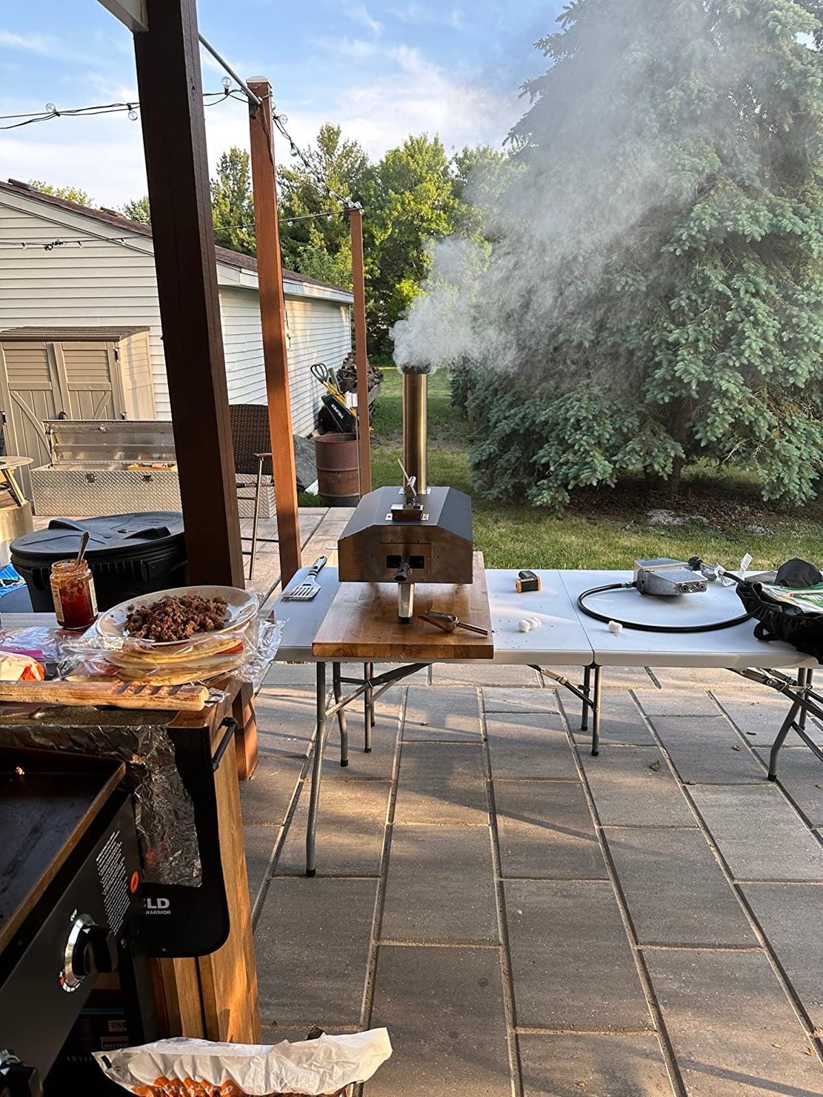 VEVOR Dual Fuel Pizza Oven Outdoor, 16 in Wood Fire & Propane Gas Pizza Oven, Portable Pellet & Propane Pizza-Maker with Thermometer, Large Multi Fuel Pizza Cook for Outside Camping & Backyard customer photo 2