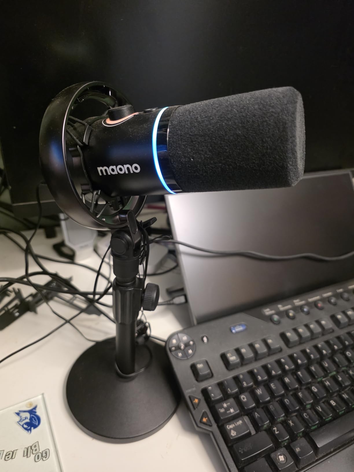 MAONO PD200W Hybrid Wireless Podcast Equipment Bundle for 2 customer photo 2
