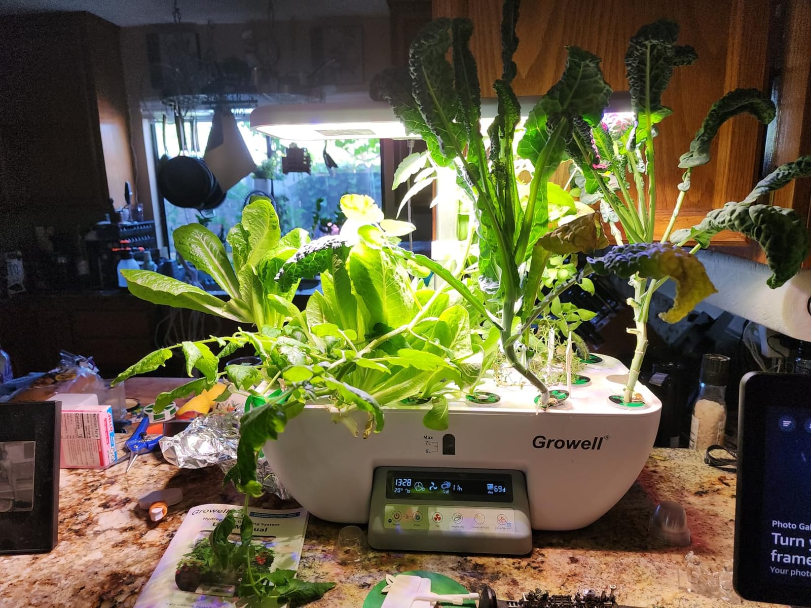 Growell 17 Pods Hydroponics Growing System Kit, Indoor Garden with 2 Fans customer photo 2