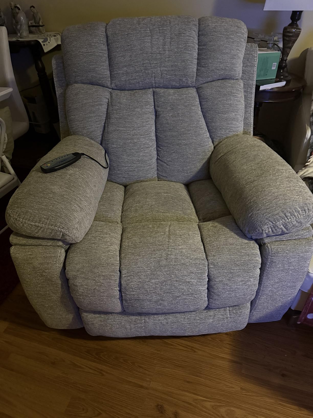 CANMOV Large Power Lift Recliner Chairs with Massage and Heat for Elderly Big People, Heavy Duty Motion Reclining Mechanism-Anti Skid Fabric Recliner Chair with 2 Concealed Cup Holders,Light Brown customer photo 2