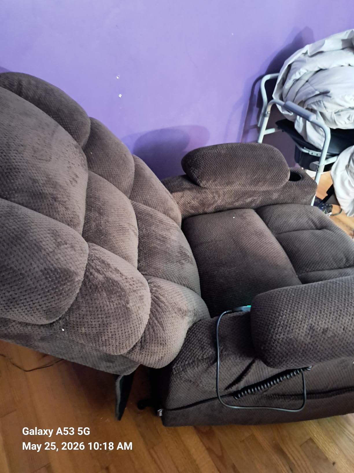 MCombo 3 Motor Lay Flat Power Lift Recliner for Elderly, Medium-Wide, R7524 customer photo 1