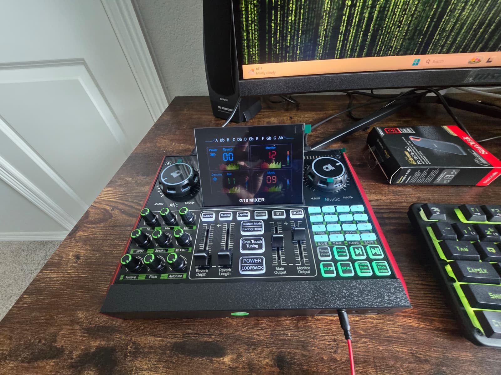 TENLAMP G10 Creator Audio Mixer Bundle with Dual Microphones customer photo 1