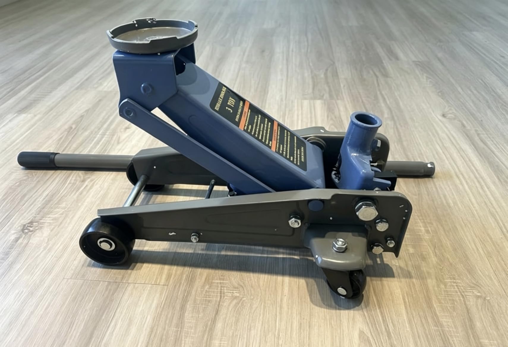 LARBANKE 3Ton Hydraulic Floor Jack,6600LBS Car Jack Lift Range:5.31
